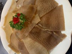 水牛毛肚-老房老舍重庆火锅(假日城市店)