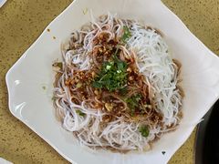 -东巴谷野生菌火锅餐厅