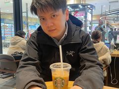 -星巴克臻选(华堂·新辰汇店)