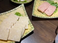 -聚汇三少·龙虾·中餐厅(莫邪路新天地店)