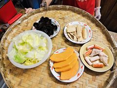 -文立新·秤盘麻辣烫(天通苑店)