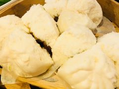 蜜汁叉烧包-点都德(大茶楼店)