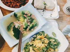 -哇蛙牛功夫面渝都料理(龙阳广场店)