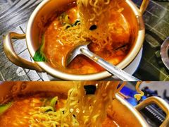 -马路牙子地桌烤肉(工体店)