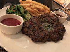 -WOLFGANG PUCK KITCHEN & BAR(迪士尼小镇店)
