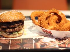 -The Habit Burger Grill 哈比特汉堡(复兴soho店)