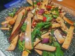 -东北农家院·铁锅炖(莘庄店)