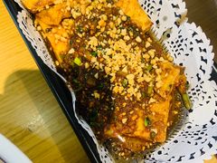 -蓉李记成都名小吃(武汉菱角湖万达店)