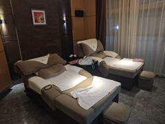 -金色印象·4K影院式足体养生(南滨印象店)
