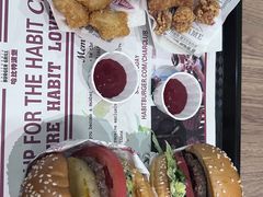 -The Habit Burger Grill 哈比特汉堡(世博店)