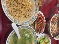-金杨拉面王小吃面馆·牛三宝面·红烧牛肉粉