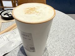 -喜茶(北京华贸购物中心店)