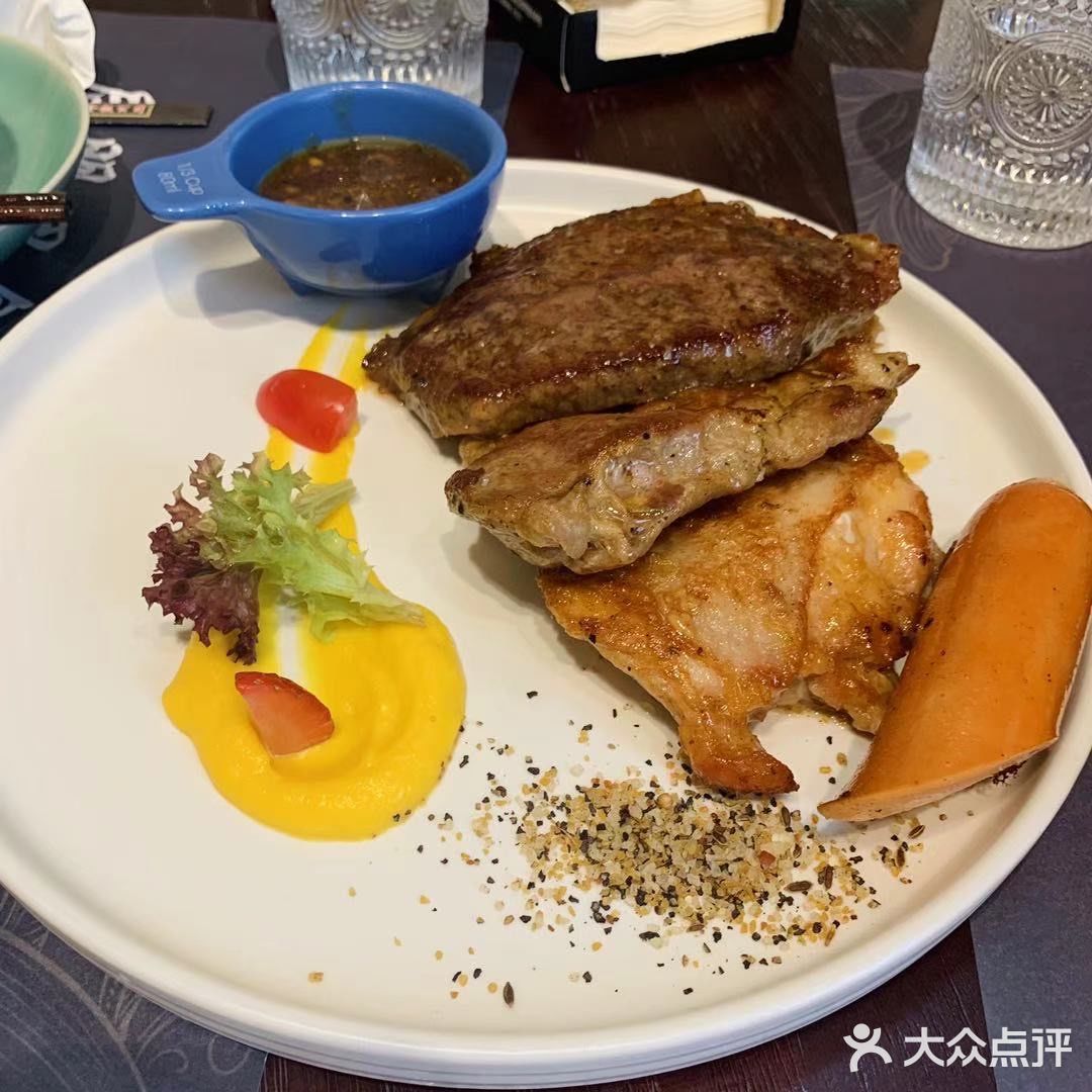 打卡百年民国风情餐厅