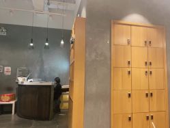 -时尚殿堂明星门店