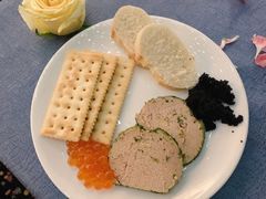 -广州花园酒店·凌璇阁旋转餐厅CAROUSEL360