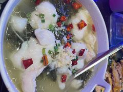-钳真多钓虾馆·小龙虾海鲜烧烤(九六广场店)