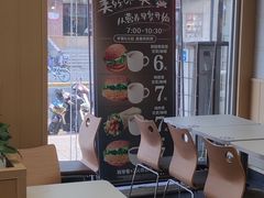 -华莱士·全鸡汉堡(五爱道店)