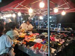 -吴山路夜市