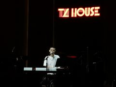 -TZ House音乐现场(来福士中心店)