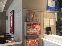 -肯德基(西影路店)