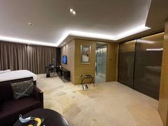 -无锡新湖铂尔曼大酒店