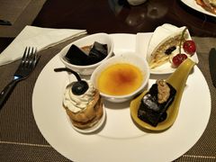 -云庭咖啡厅· 中航泊悦酒店(虹桥T2店)