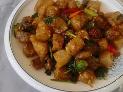 -李连贵熏肉美食酒楼(东市商贸店)