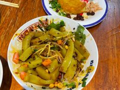 -怪噜范·老贵阳街头名小吃(鸿通城店)