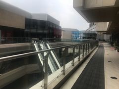 -易生活购物公园