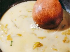 -九锅一堂酸菜鱼(新南凯德直营店)