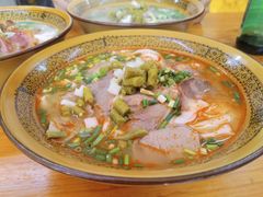 -肇兴特色牛肉粉