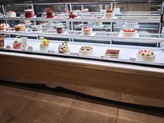 -巴黎贝甜(大宁国际商业广场店)