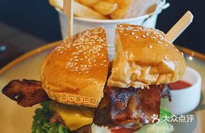 Grilled Pineapple Wagyu Burger