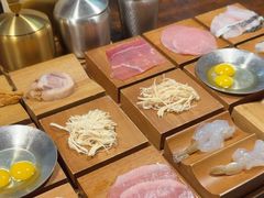 -银米·云南传统过桥米线(双廊黑金冠店)