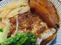 -胡须张鲁肉饭(美食文化馆店)