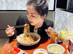 -裕兴记•蟹黄面馆(人民广场店)