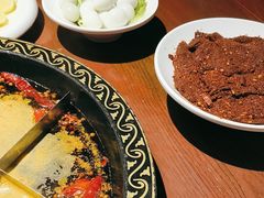 -黄家码头老火锅(解放碑旗舰店)