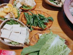 -民食香·腊排骨野生菌美食(木府店)