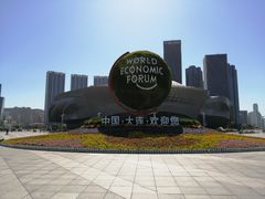 -东港音乐喷泉广场