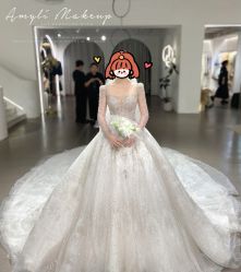 -艾米丽婚纱礼服