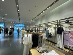 -URBAN REVIVO(佛山南海万达广场店)
