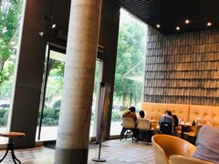 -星巴克臻选(湖滨道店)