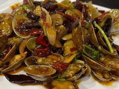 -泉哥小平房串店