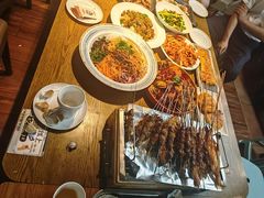 -喝丢一只鞋海鲜烧烤·海肠捞饭(市场店)