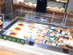面包甜点陈列柜-雪贝尔Shaber面包花园(民德路店)