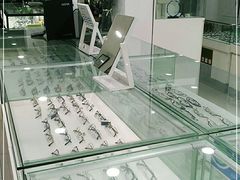 -发茂眼镜·蔡司依视路镜片(镇坪路店)