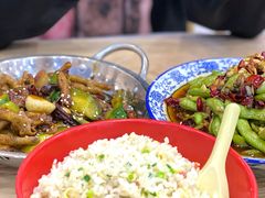 -江城燕子大排档(江汉路步行街店)