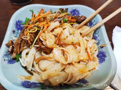 -老新隆牛肉锅贴(新街口店)