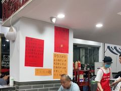 大堂-黄师奶甜品店