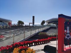 -亚龙湾中心广场